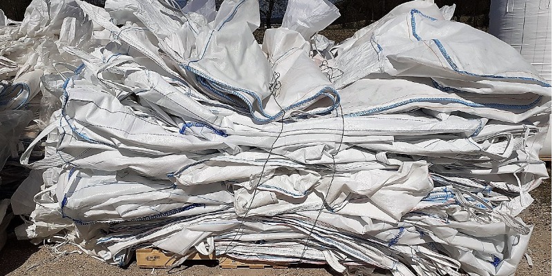 Marco Arezio - Consulente materie plastiche - rMIX: Vendiamo Big Bags Usati che hanno Contenuto Plastica Vergine