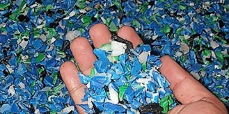 rMIX: Vendiamo Macinati Plastici Post Consumo e Post Industriali