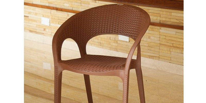 rMIX: Produzione di Sedie in Plastica per Interno ed Esterno - 10300